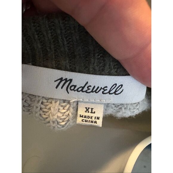 Madewell Crewneck Sweater. Green and light gray. Size XL - Picture 3 of 6
